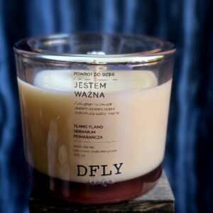 Naturalna świeca sojowa JESTEM WAŻNA z olejkami eterycznymi – Ylang Ylang, Geranium, Pomarańcza